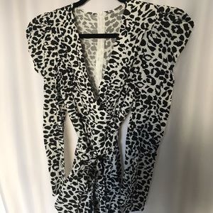 Insanely Cute Detail Shoulder Printed Mini Dress